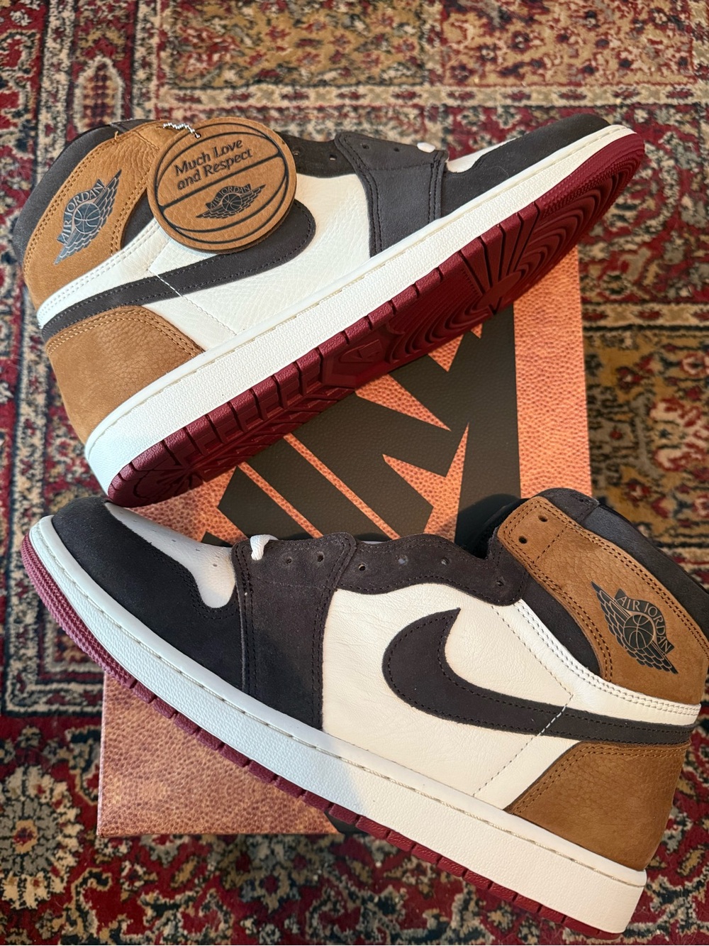 Jordan 1 Retro High OG Love Letter - Sneakers Brown/White/Maroon